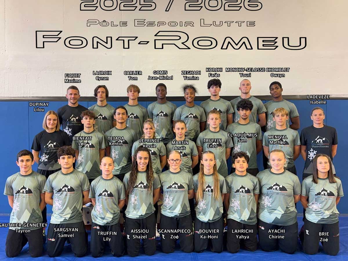 PE Lutte (14 hommes et 9 femmes)